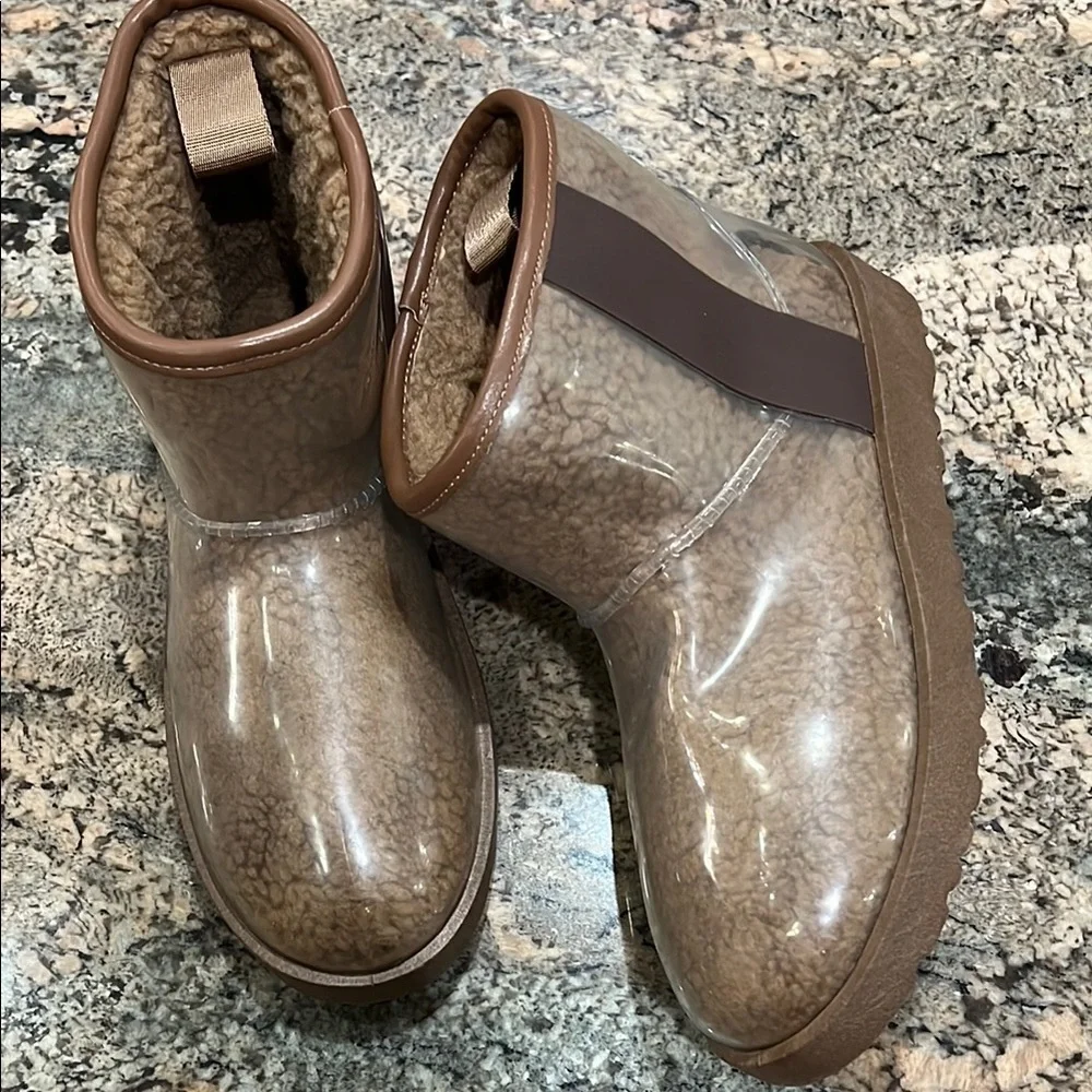 CAPE ROBBIN Boots - Picture 1 of 9